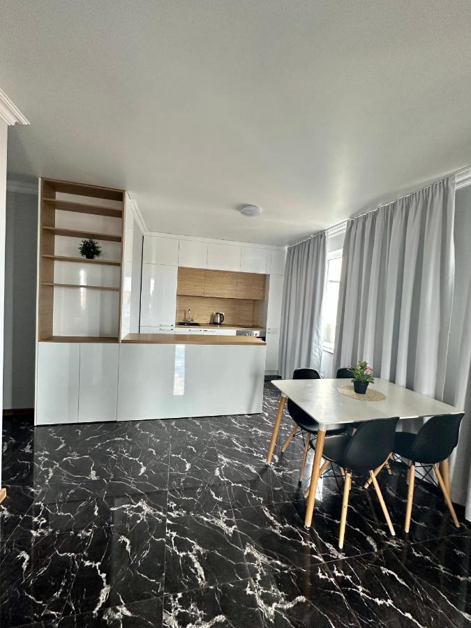 Botabara Del Mar Apartments Pomorie Esterno foto
